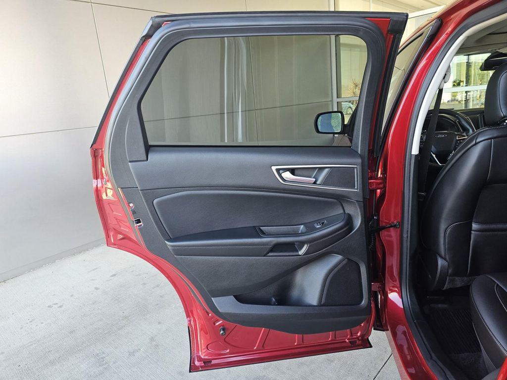 used 2022 Ford Edge car, priced at $27,990
