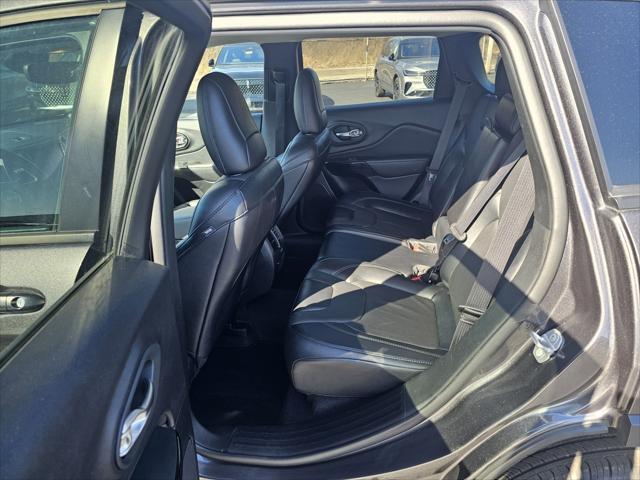 used 2023 Jeep Cherokee car, priced at $24,990