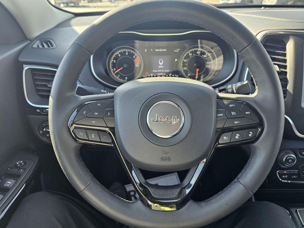 used 2023 Jeep Cherokee car, priced at $22,486