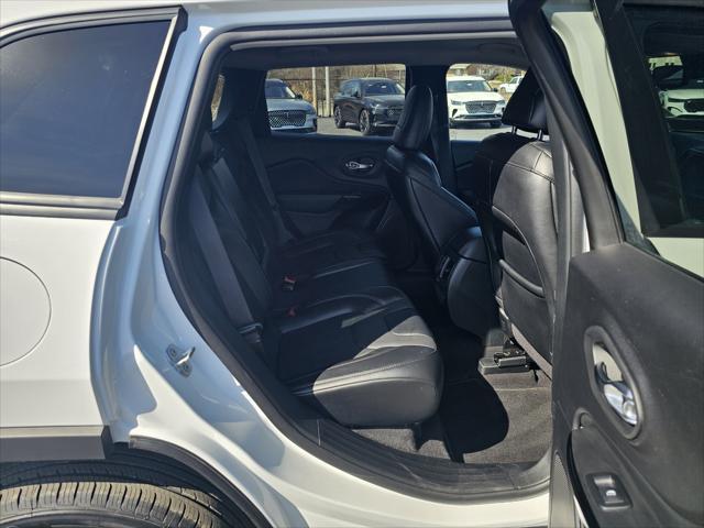 used 2023 Jeep Cherokee car, priced at $24,990