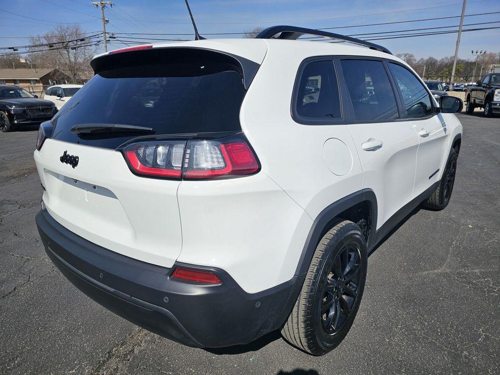 used 2023 Jeep Cherokee car, priced at $22,986