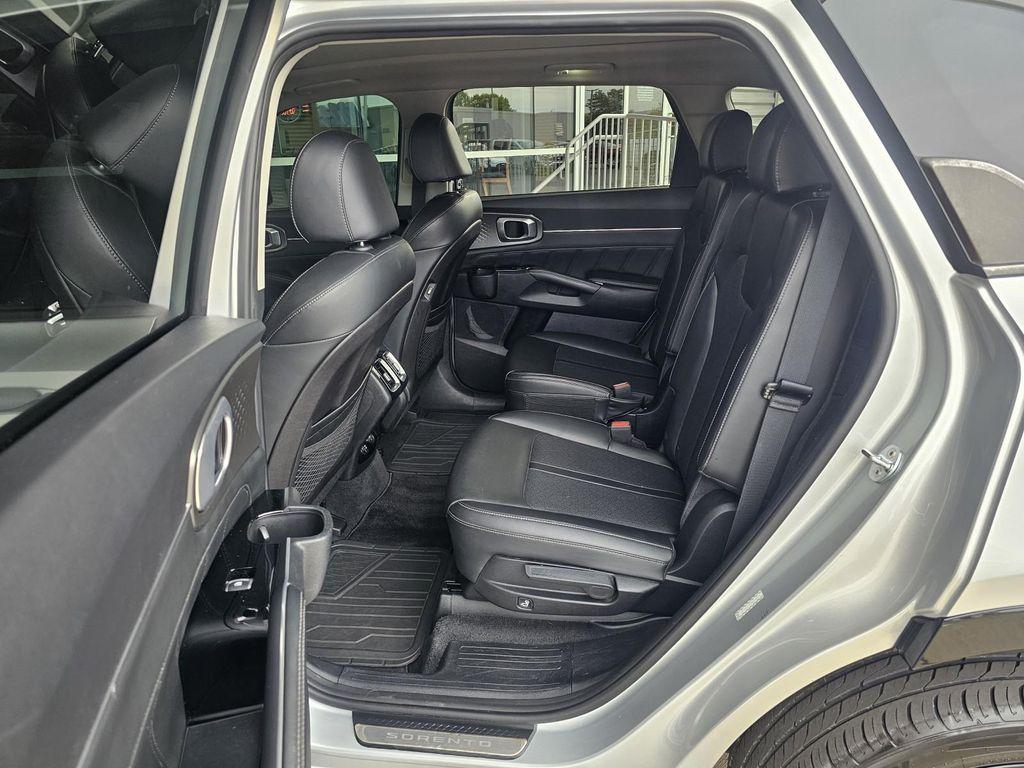 used 2021 Kia Sorento car, priced at $22,990