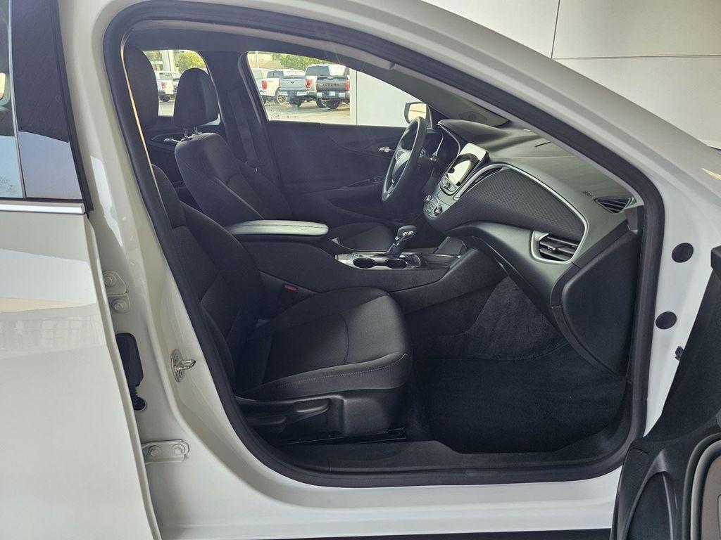 used 2024 Chevrolet Malibu car, priced at $19,990