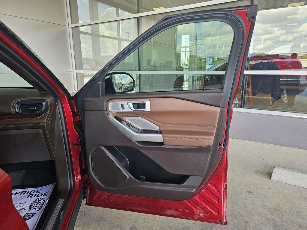 used 2022 Ford Explorer car, priced at $32,990