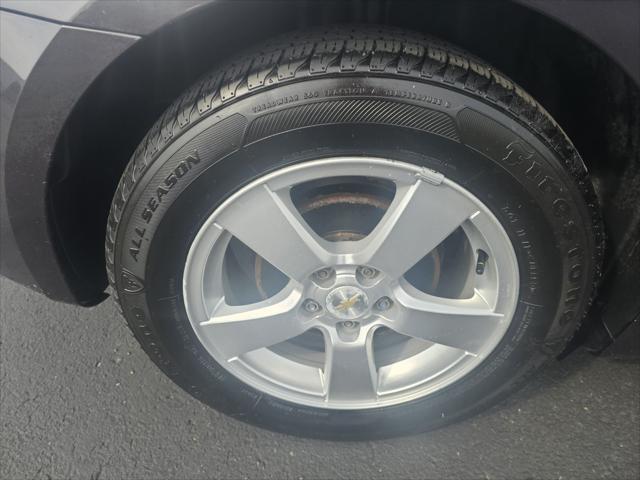 used 2015 Chevrolet Cruze car, priced at $9,990