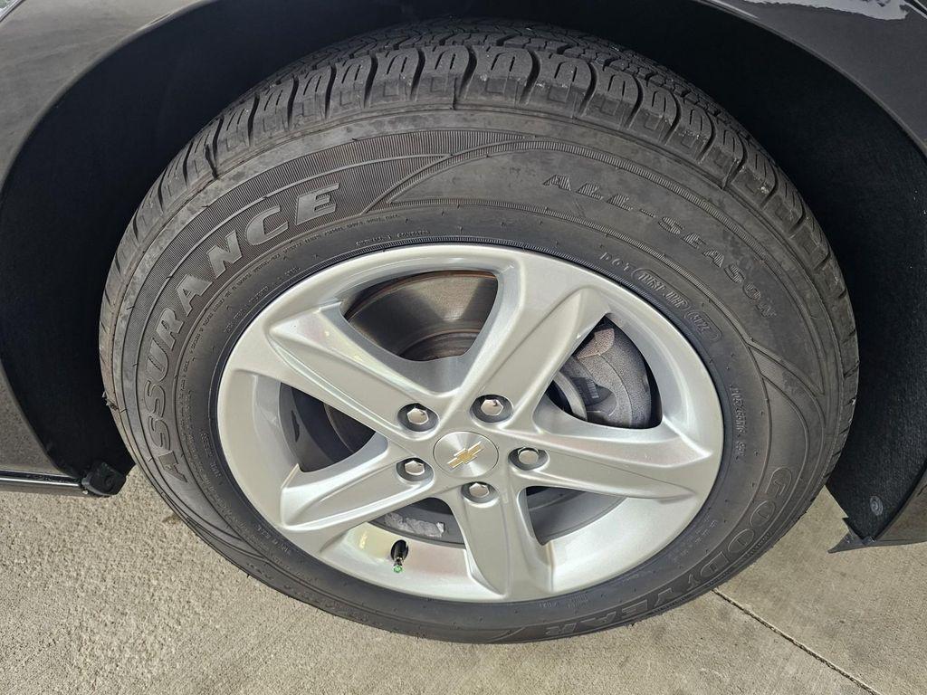 used 2024 Chevrolet Malibu car, priced at $19,990