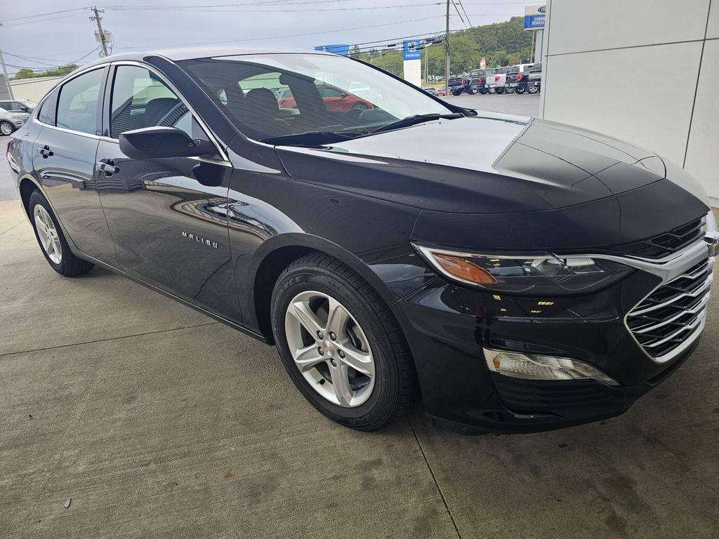 used 2024 Chevrolet Malibu car, priced at $19,990