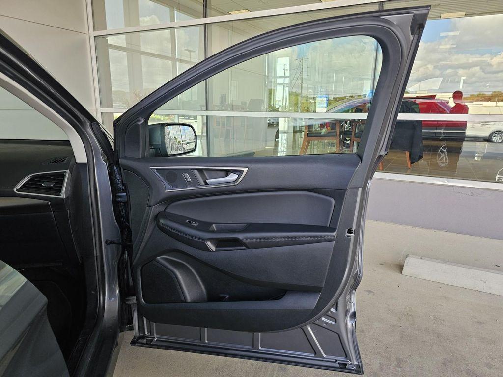 used 2024 Ford Edge car, priced at $23,990