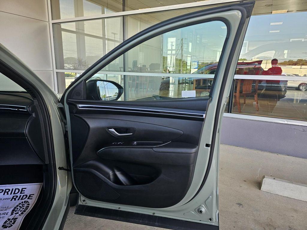 used 2023 Hyundai SANTA CRUZ car, priced at $25,990