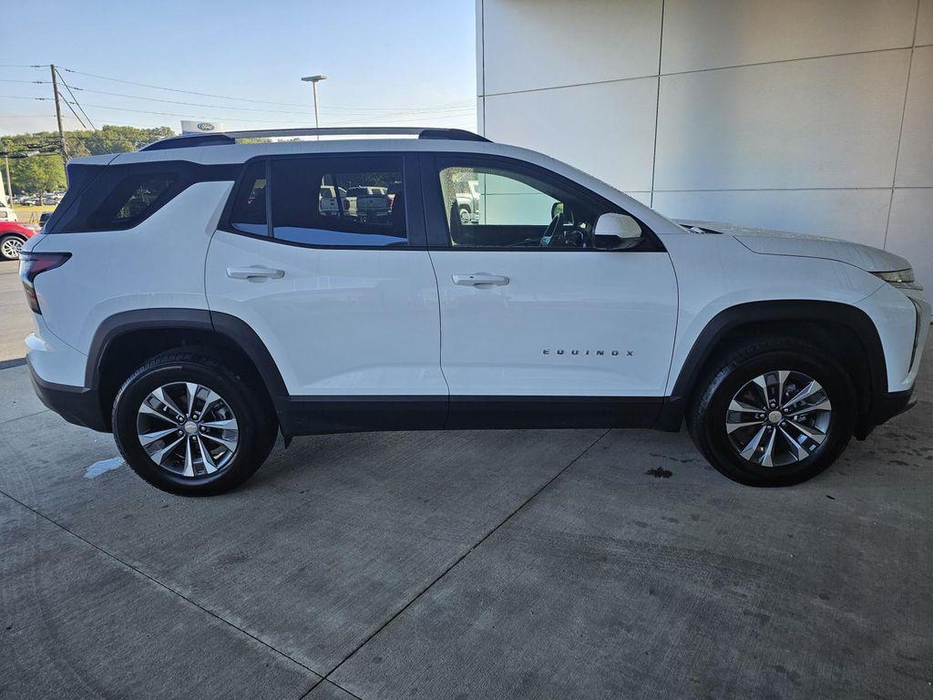 used 2025 Chevrolet Equinox car, priced at $29,990