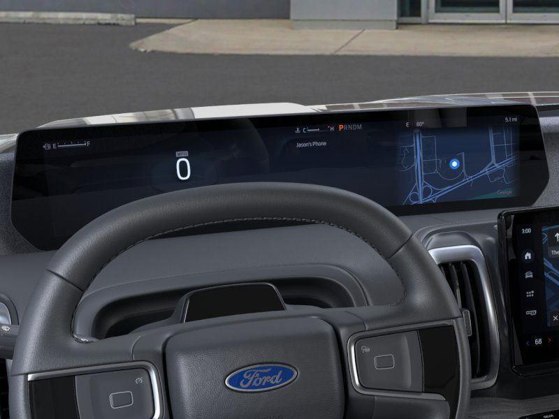 new 2025 Ford Expedition car, priced at $76,610