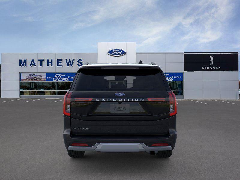 new 2025 Ford Expedition car, priced at $76,610