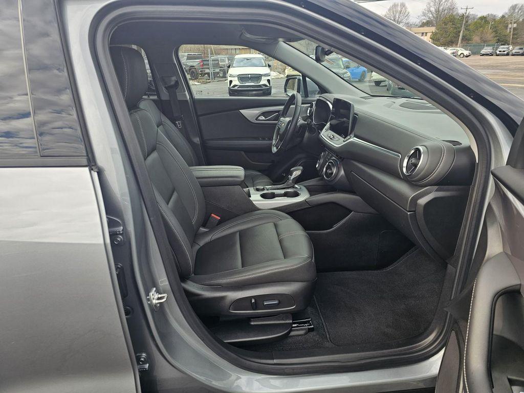 used 2024 Chevrolet Blazer car, priced at $32,486