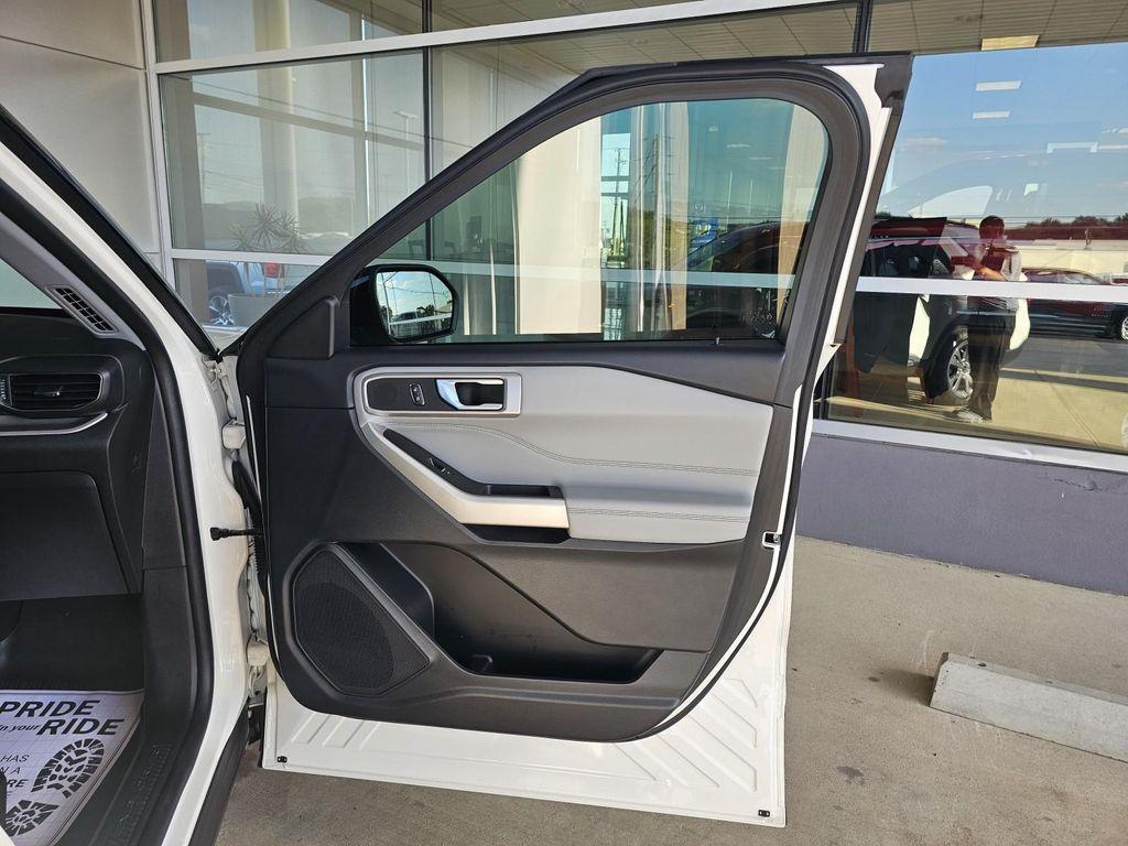 used 2022 Ford Explorer car, priced at $28,990