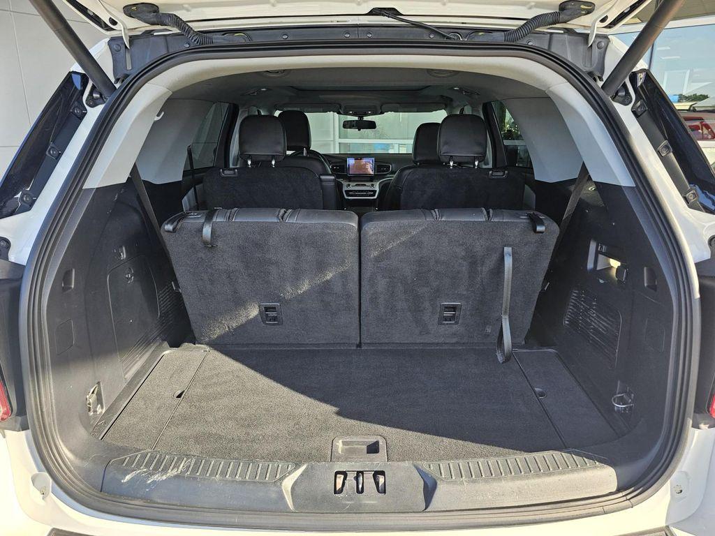 used 2022 Ford Explorer car, priced at $28,990