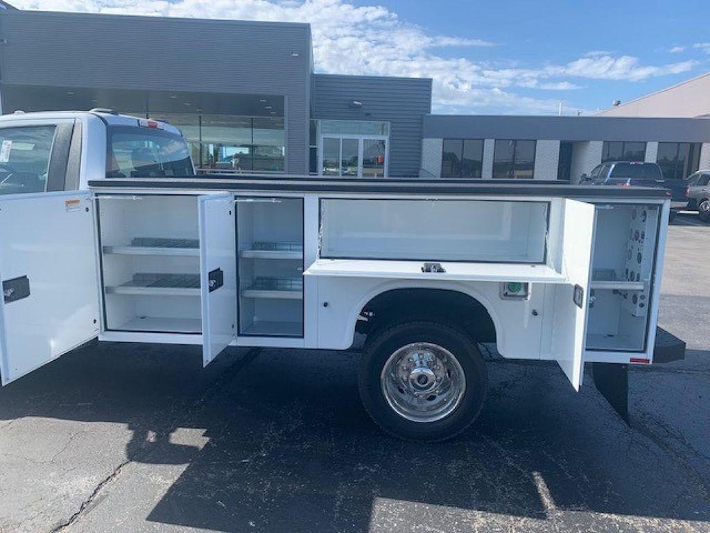 new 2024 Ford F-450 car, priced at $79,986