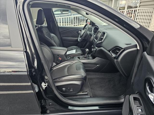 used 2023 Jeep Cherokee car, priced at $23,990