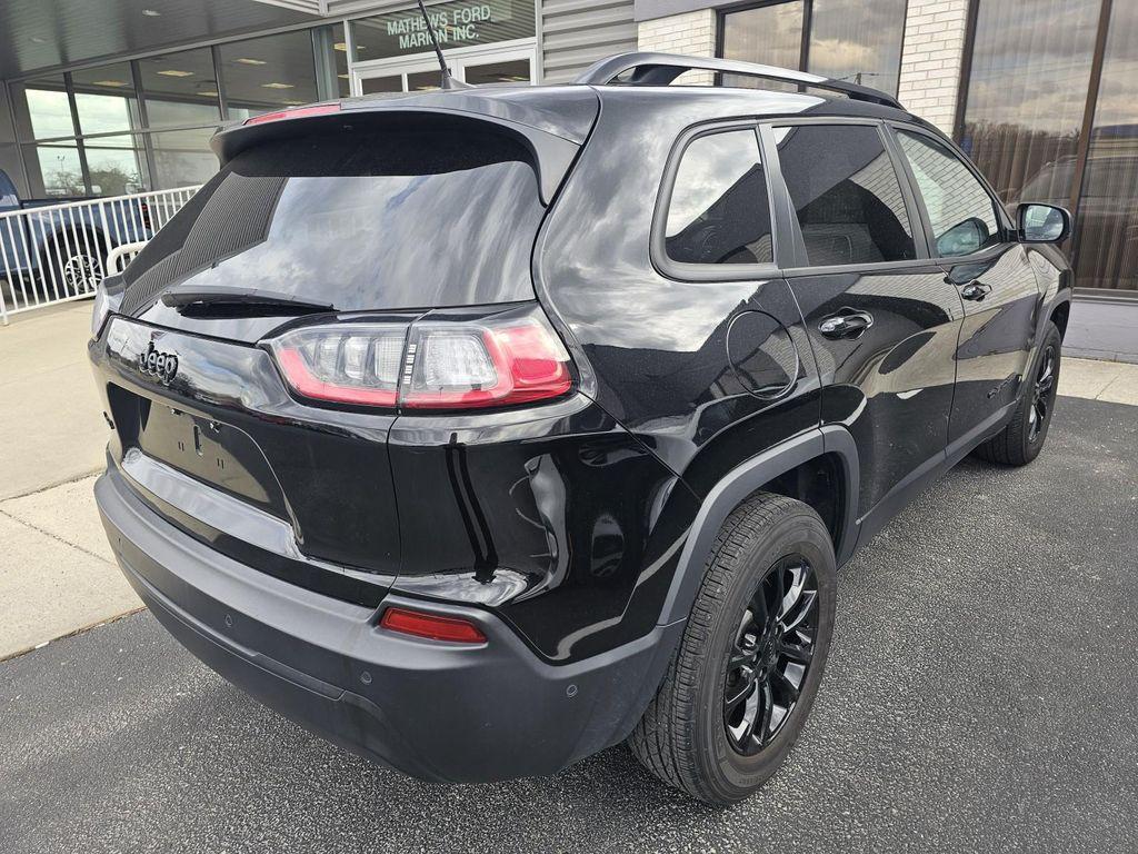 used 2023 Jeep Cherokee car, priced at $22,986