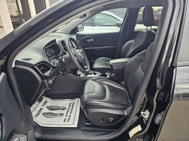 used 2023 Jeep Cherokee car, priced at $23,990