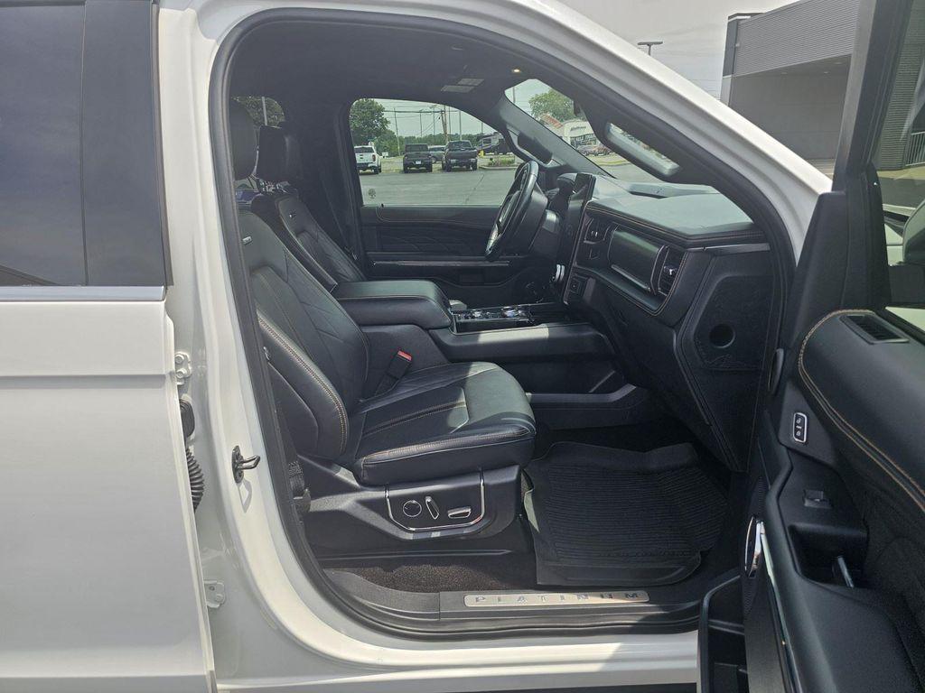 used 2022 Ford Expedition car, priced at $53,986