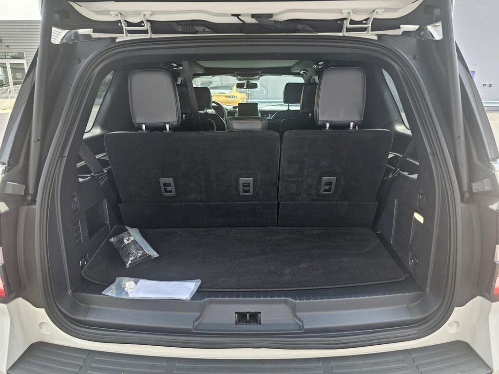 used 2022 Ford Expedition car, priced at $53,986