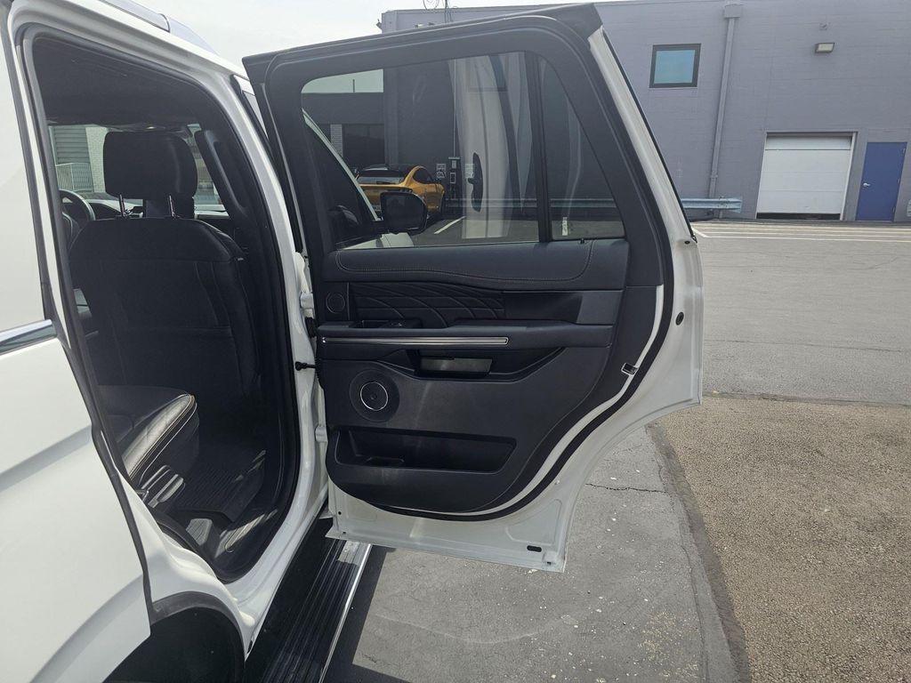 used 2022 Ford Expedition car, priced at $53,986