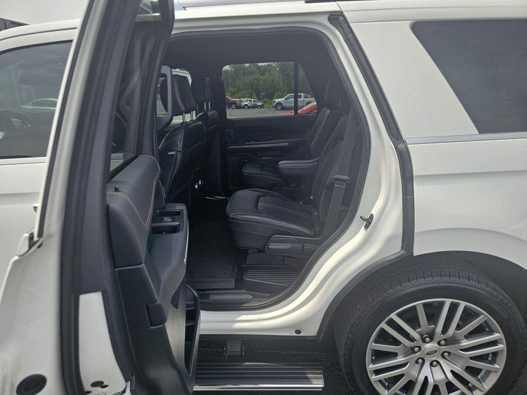 used 2022 Ford Expedition car, priced at $53,986
