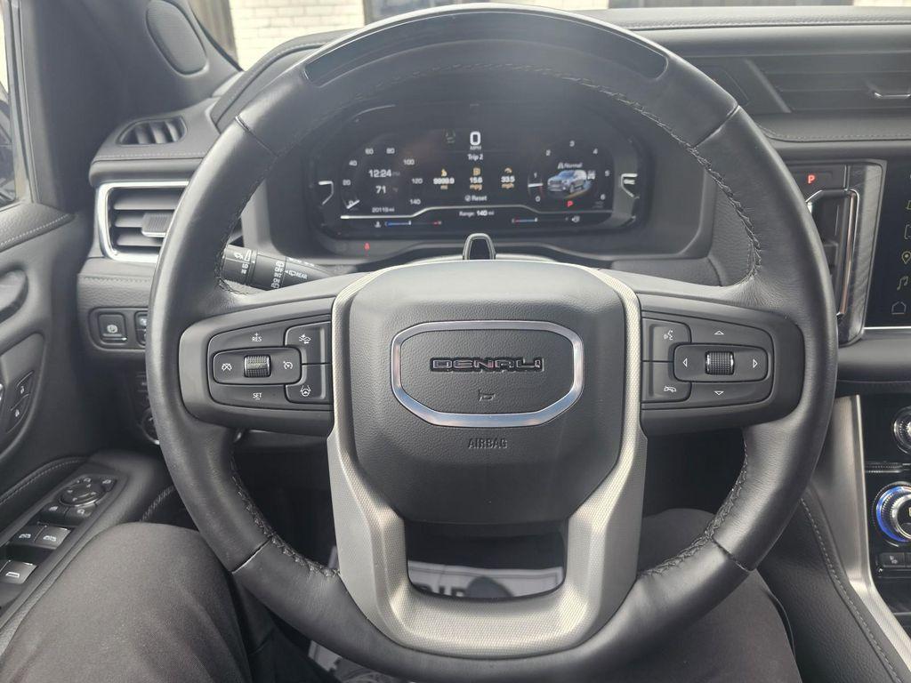 used 2024 GMC Yukon car, priced at $72,986