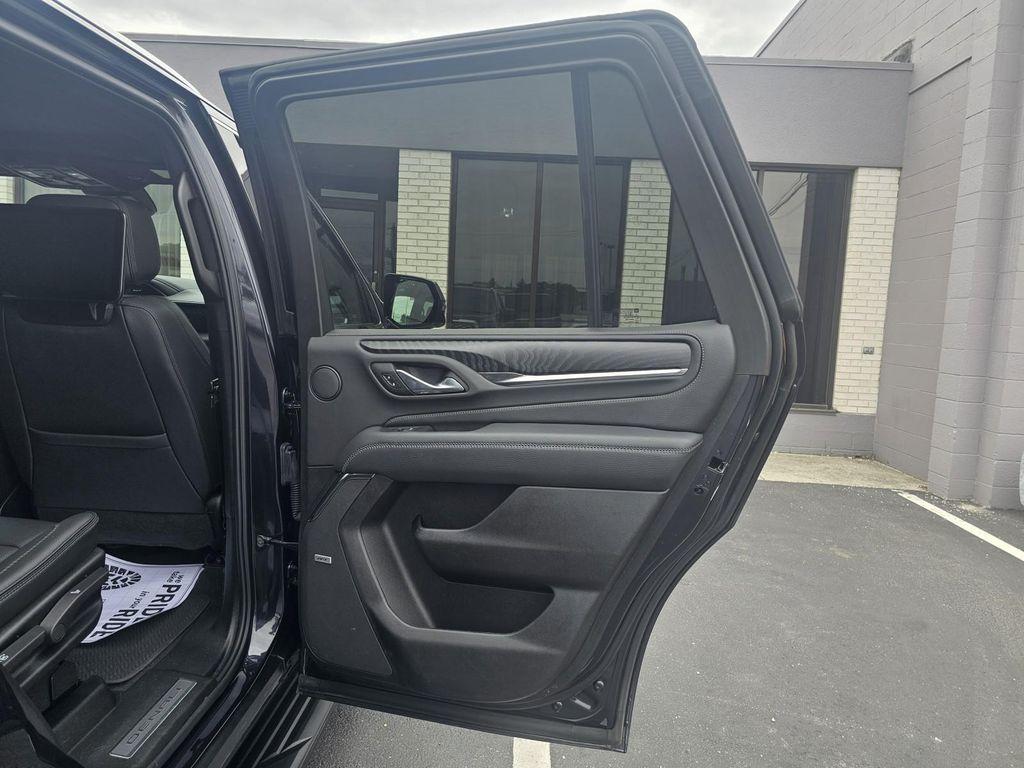 used 2024 GMC Yukon car, priced at $72,986