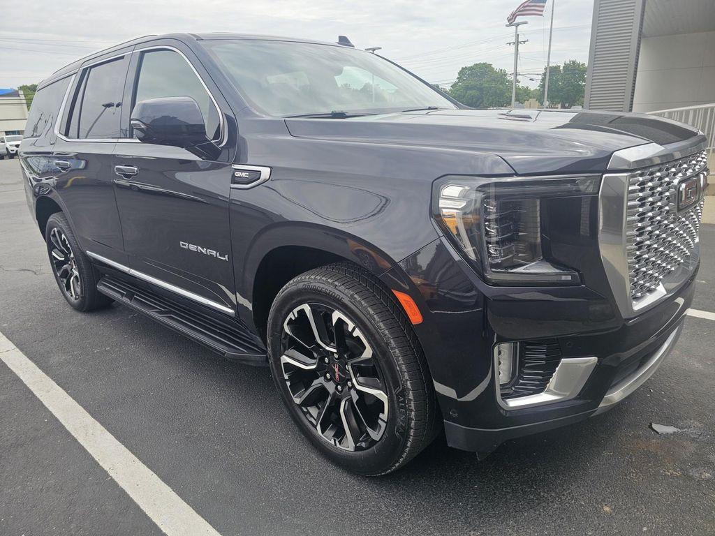 used 2024 GMC Yukon car, priced at $72,986