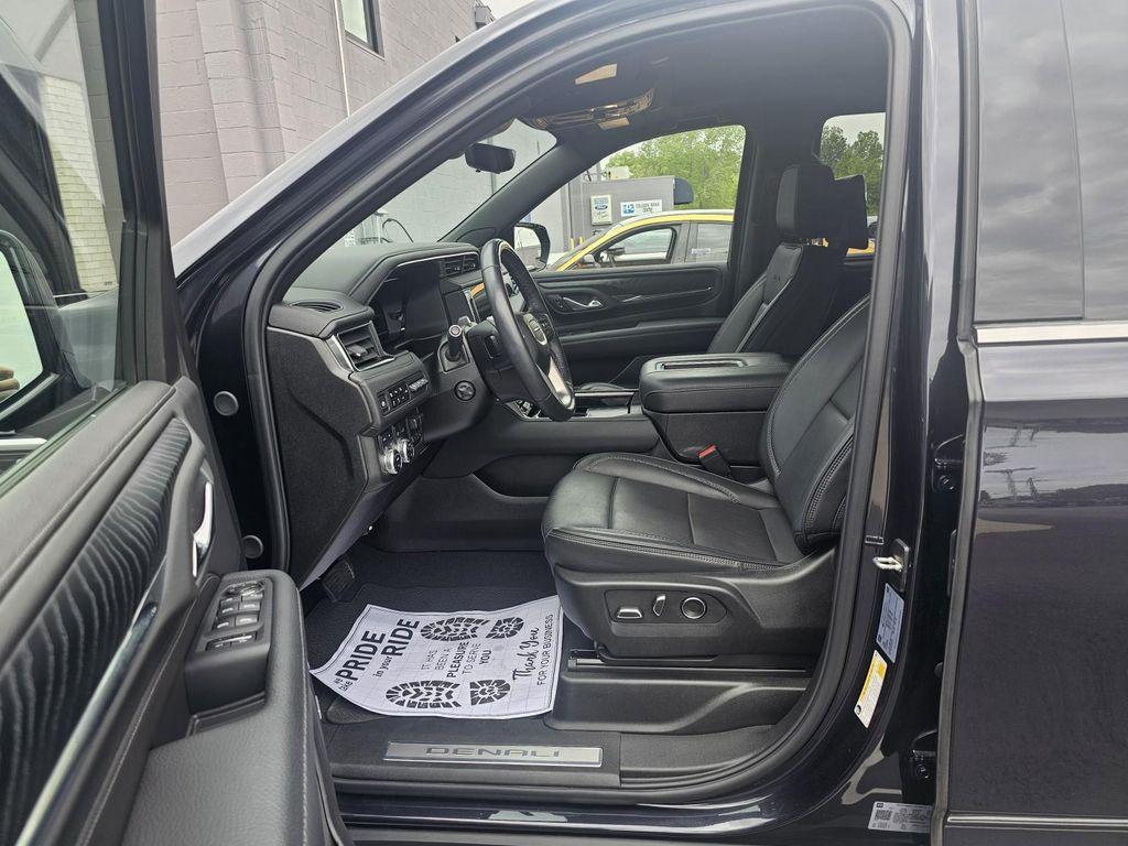 used 2024 GMC Yukon car, priced at $72,986