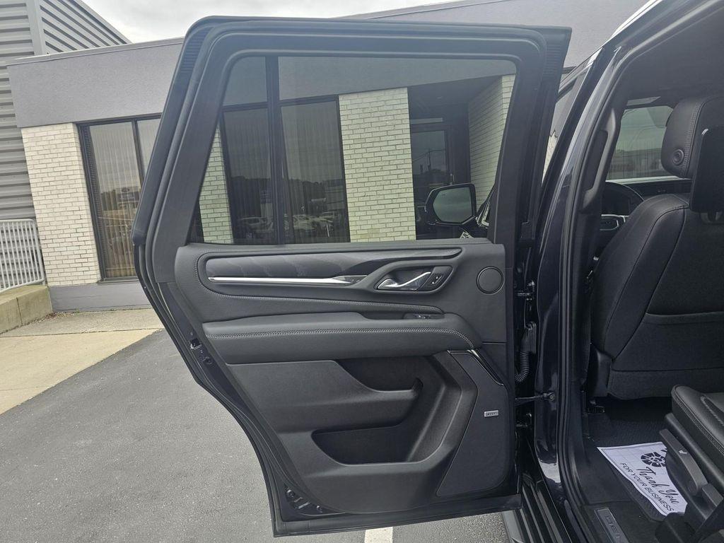 used 2024 GMC Yukon car, priced at $72,986