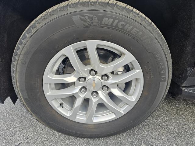 used 2023 Chevrolet Suburban car, priced at $49,990