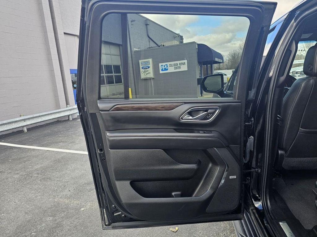 used 2023 Chevrolet Suburban car, priced at $45,786