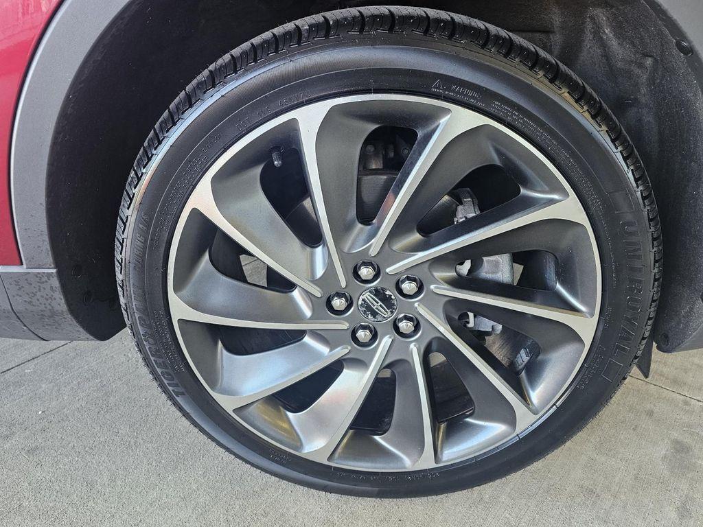 used 2019 Lincoln Nautilus car, priced at $25,990