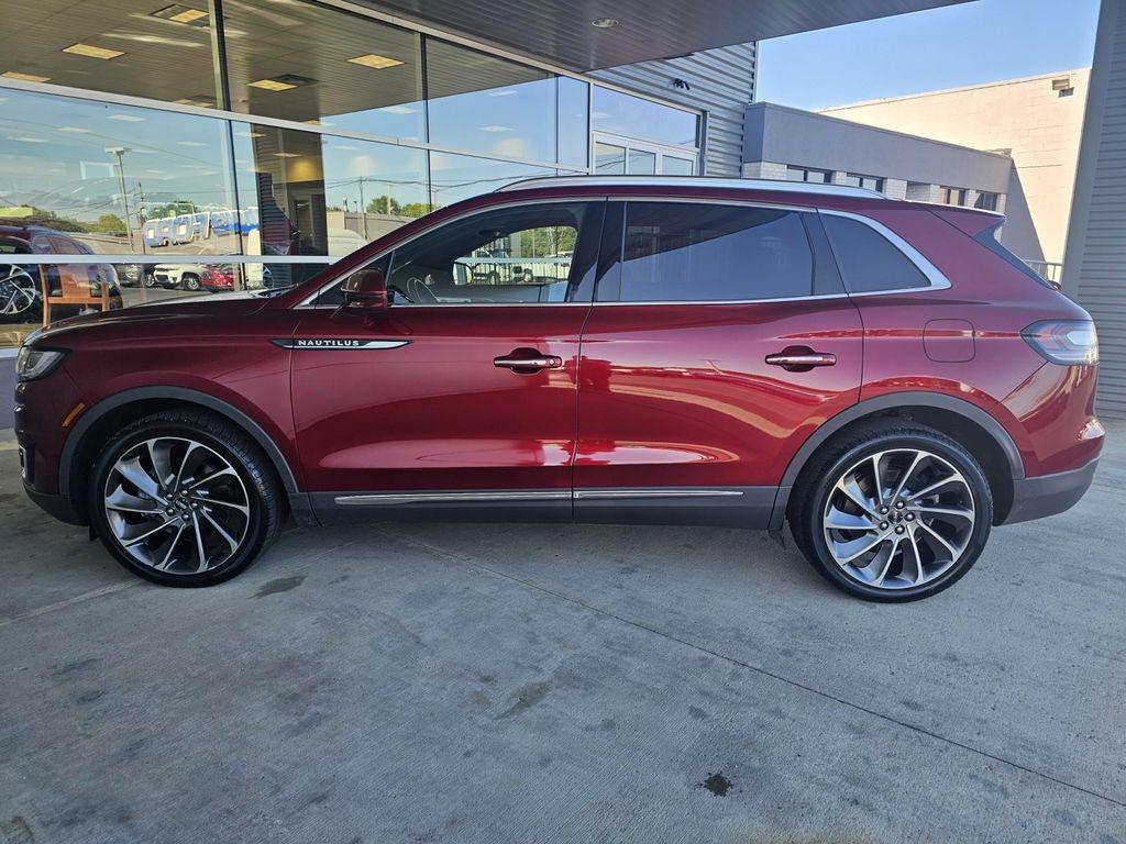 used 2019 Lincoln Nautilus car, priced at $25,990