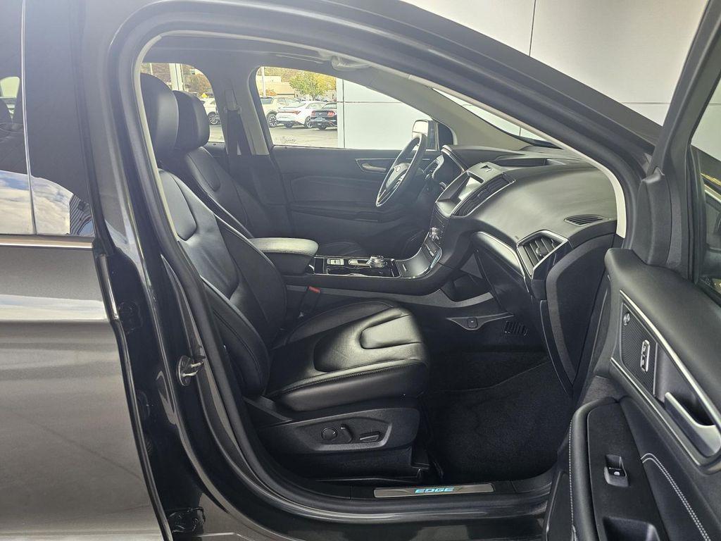 used 2020 Ford Edge car, priced at $20,890