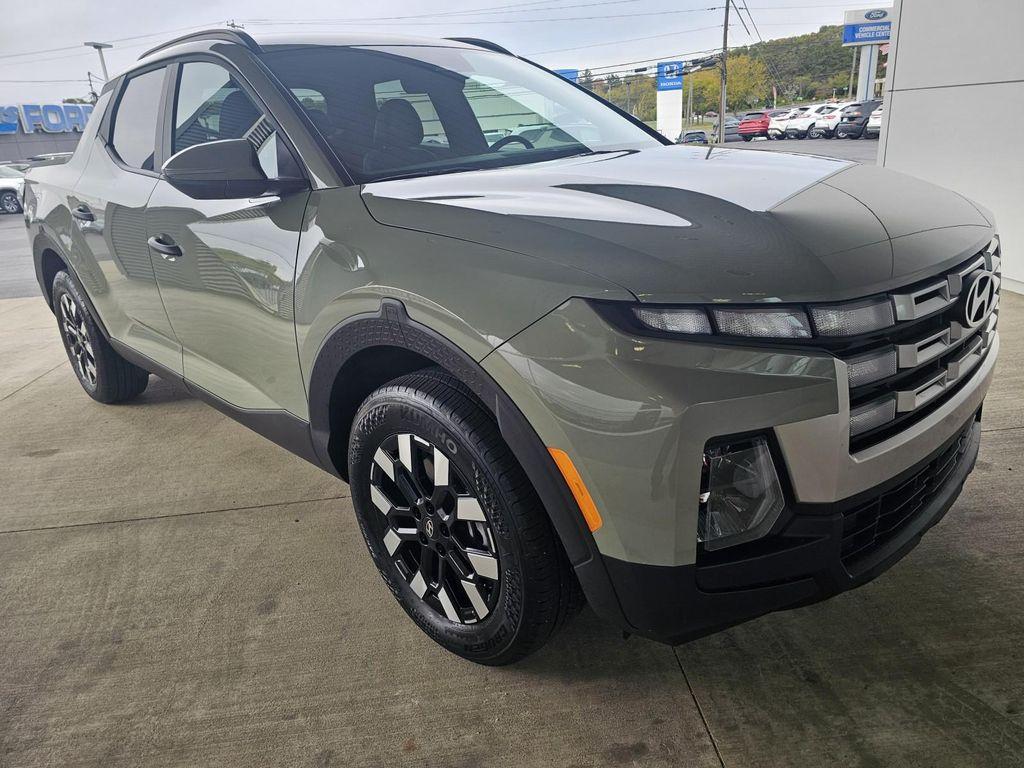 used 2025 Hyundai SANTA CRUZ car, priced at $27,990