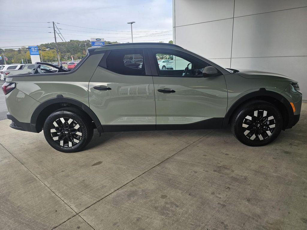 used 2025 Hyundai SANTA CRUZ car, priced at $27,990