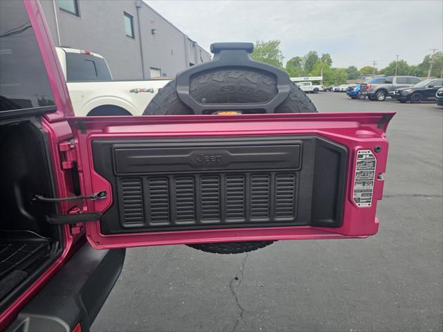 used 2022 Jeep Wrangler Unlimited car, priced at $37,990