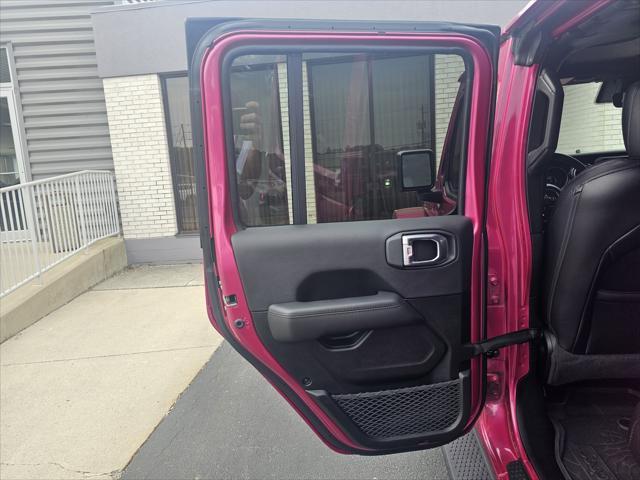 used 2022 Jeep Wrangler Unlimited car, priced at $37,990