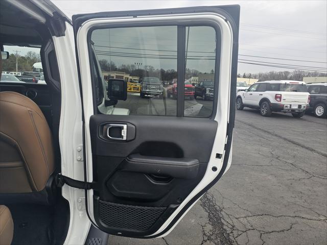 used 2023 Jeep Gladiator car, priced at $34,990