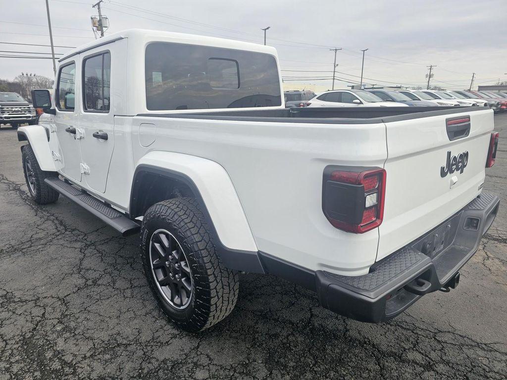 used 2023 Jeep Gladiator car, priced at $31,486