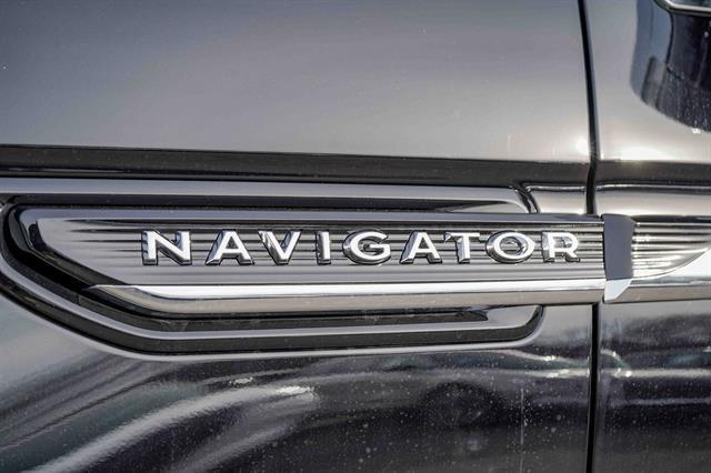 new 2024 Lincoln Navigator car, priced at $116,090