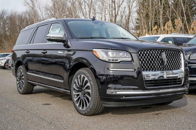 new 2024 Lincoln Navigator car, priced at $116,090