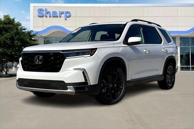 new 2025 Honda Pilot car, priced at $50,378