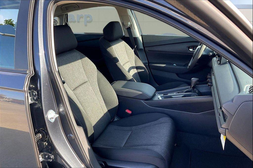 new 2025 Honda Accord car, priced at $28,322