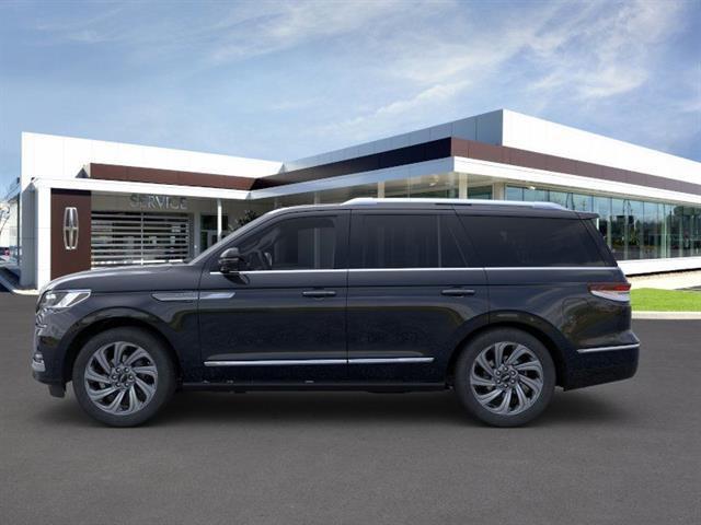 new 2024 Lincoln Navigator car, priced at $97,520