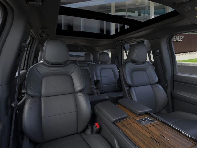 new 2024 Lincoln Navigator car, priced at $97,520