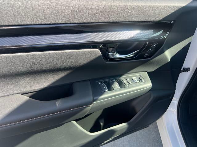 new 2025 Honda CR-V Hybrid car, priced at $42,500